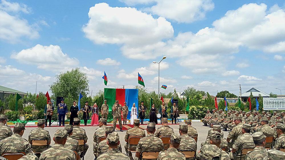 Raket və Artilleriya Qoşunlarının hərbi hissəsində tədbir keçirilib