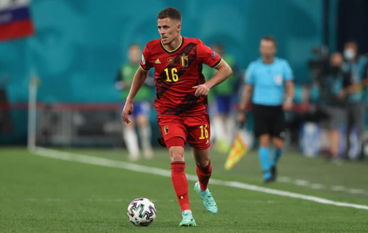Сборная России проиграла Бельгии в первом матче на Евро