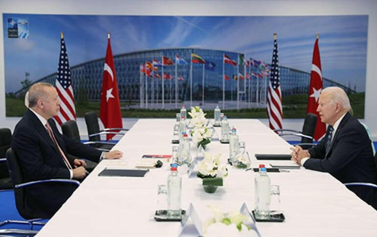 Встреча Эрдогана и Байдена продлилась около часа
