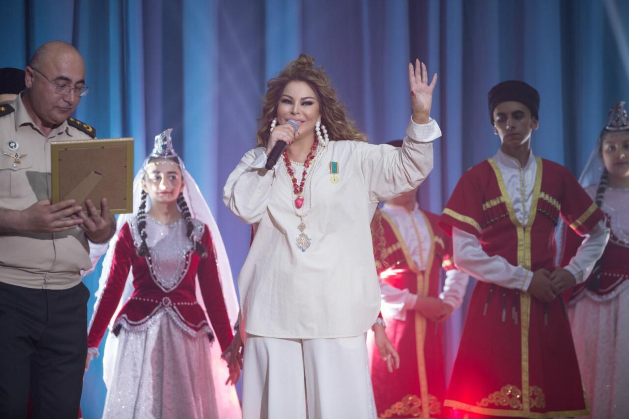 Айгюн Кязымова выступила с концертом, приуроченным ко Дню национального спасения