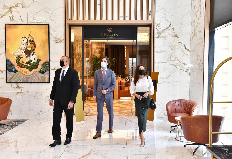 Prezident İlham Əliyev və Birinci xanım Mehriban Əliyeva Bakıda “Intercontinental” otelinin açılışında iştirak edib