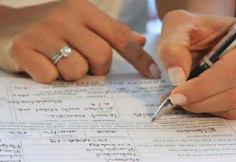 В Азербайджане предложено установить новую пошлину за расторжение брака