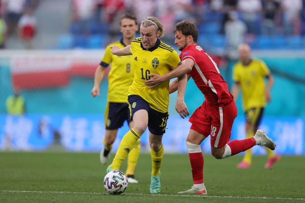ЕВРО-2020: Сборная Швеции обыграла Польшу и вышла в плей-офф с первого места