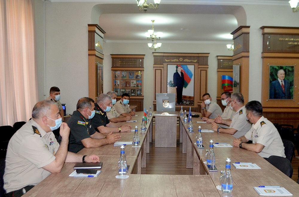 Делегация командования Сухопутных войск НАТО побывала в Военной академии ВС Азербайджана