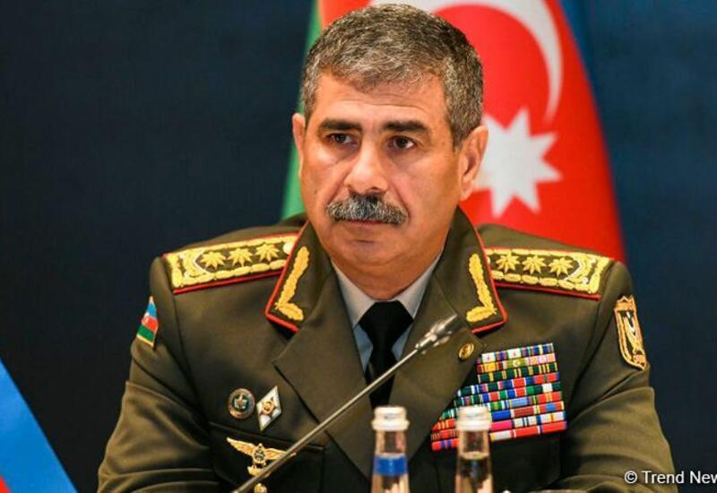 Министр обороны Азербайджана направил поздравительное письмо Яшару Гюлеру