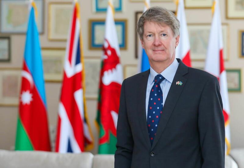 Посол Британии выразил соболезнования в связи с крушением вертолета