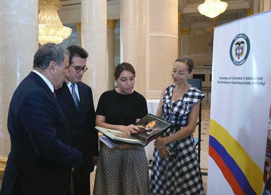 Азербайджан и Колумбия открывают новые возможности в литературной сфере