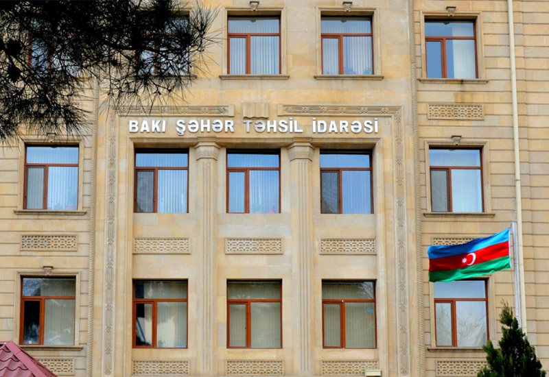 В Баку строится 8 новых школ