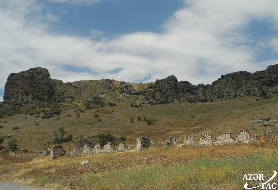 Вынужденные переселенцы, признанные потерпевшими по делу «Чирагов и другие против Армении», посетили Лачинский район