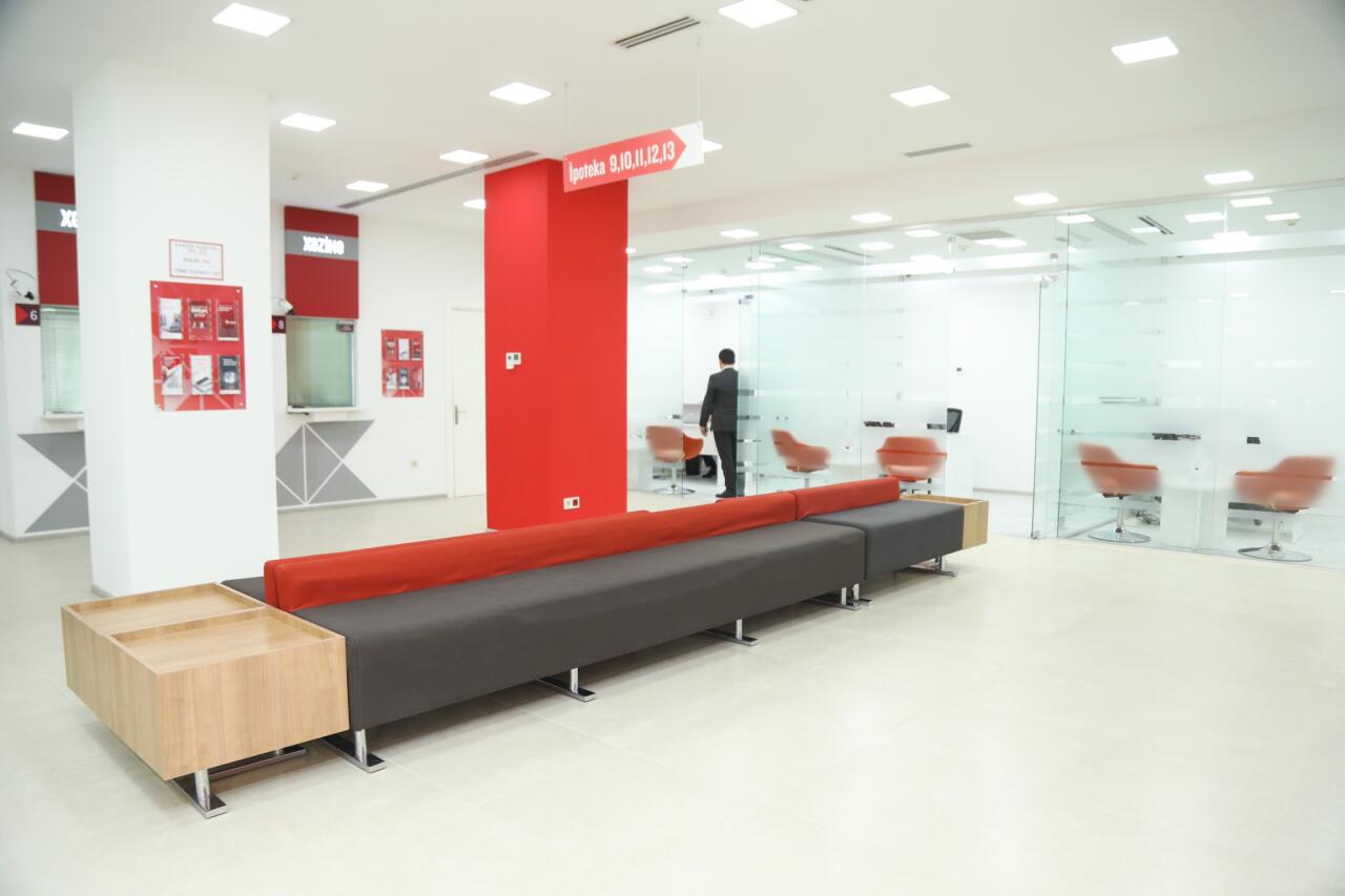 Kapital Bank представил обновленный филиал «28 Мая», ориентированный на ипотеку и МСП