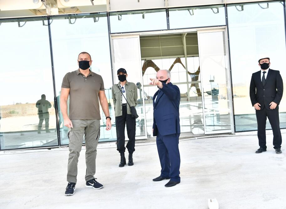 Президент Ильхам Алиев и Первая леди Мехрибан Алиева ознакомились с работой, проделанной в Физулинском международном аэропорту