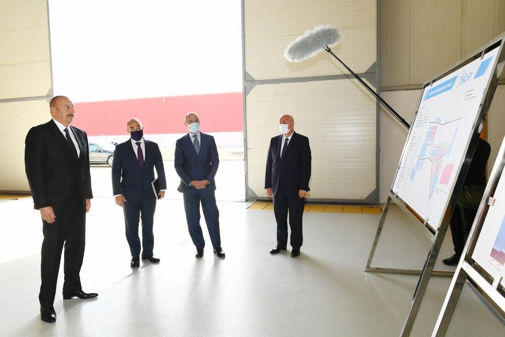 Президент Ильхам Алиев принял участие в открытии ООО "Азмонбат" в Сумгайыте