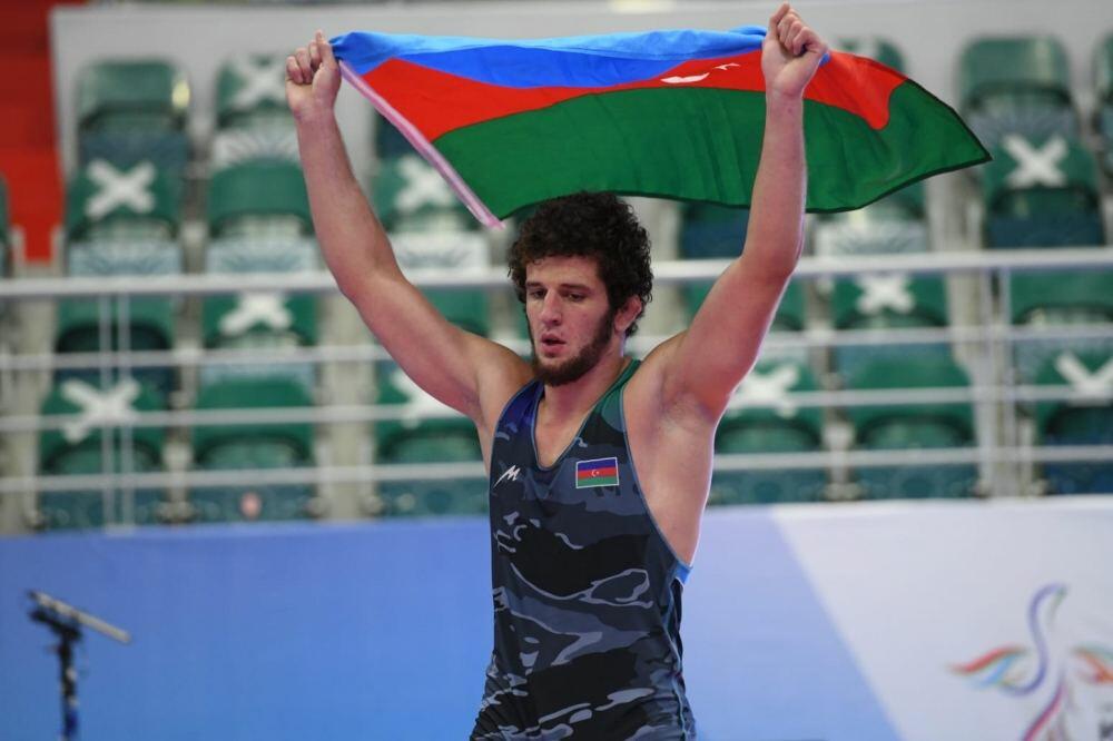 Азербайджанские борцы завоевали 7 медалей в Казани