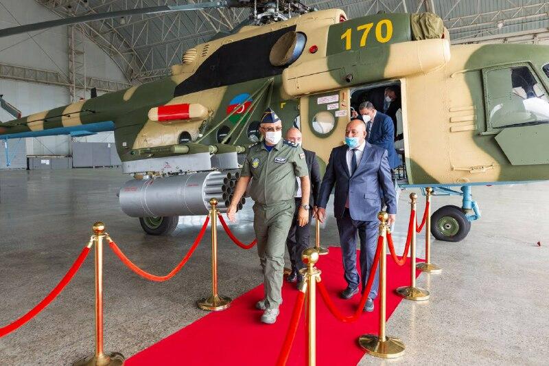 В Азербайджане завершен капитальный ремонт еще одного вертолета