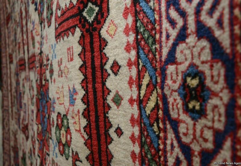 ОАО “Азерхалча” впервые демонстрирует свою ковровую продукцию в Москве