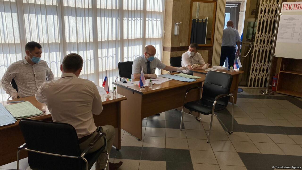 В посольстве России в Баку прошло голосование в связи с выборами в Госдуму