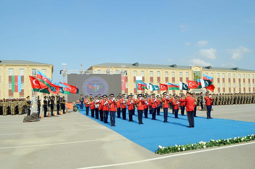 В Баку состоялась церемония закрытия международных учений «Три брата-2021»