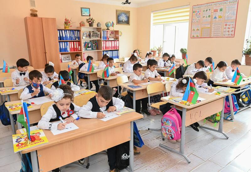 В школах Азербайджана пройдут занятия в связи с трагедией 20 Января