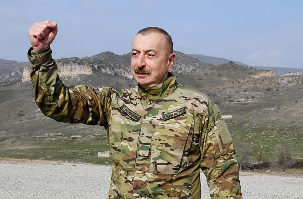 Президент Ильхам Алиев дал интервью авторитетному российскому журналу "Национальная оборона"