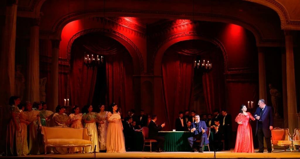Легендарная «Травиата» на сцене театра оперы и балета