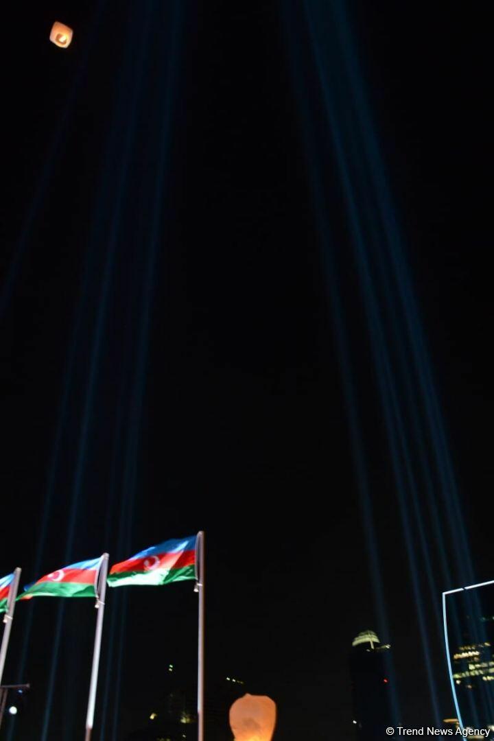 С территории Мемориального комплекса Отечественной войны в небо было запущено 3 тыс. небесных фонариков