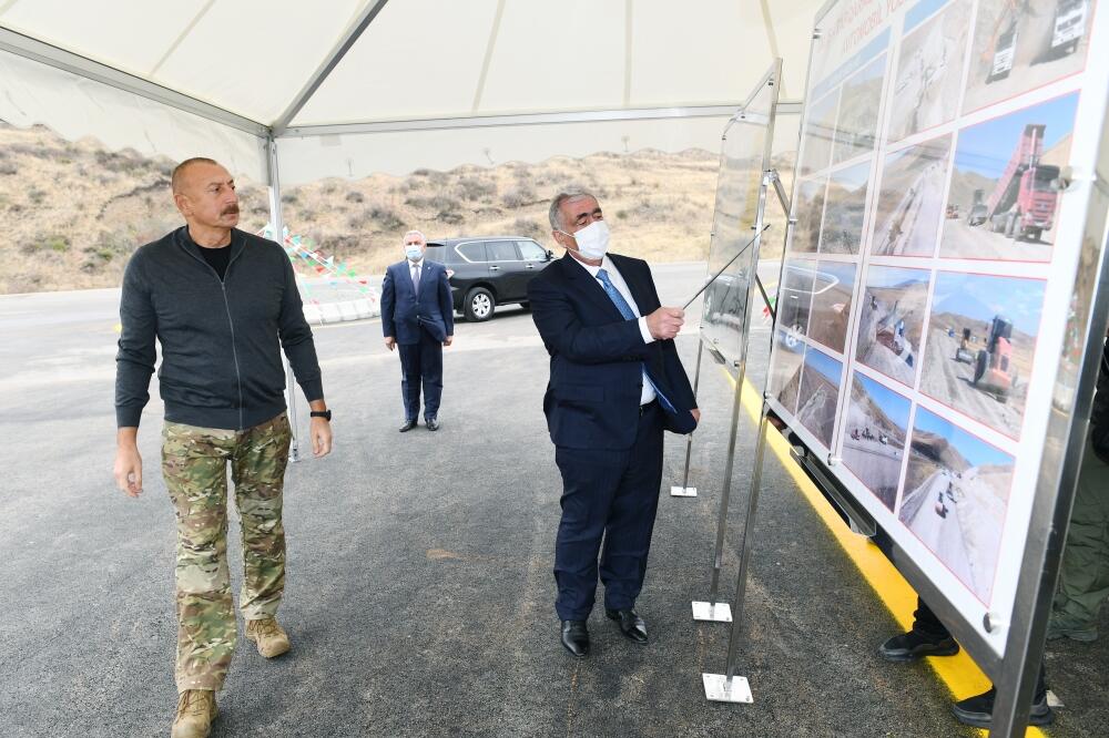 Президент Ильхам Алиев заложил фундамент автомобильной дороги Талыш-Тапгарагоюнлу-Гашалты-Нафталан