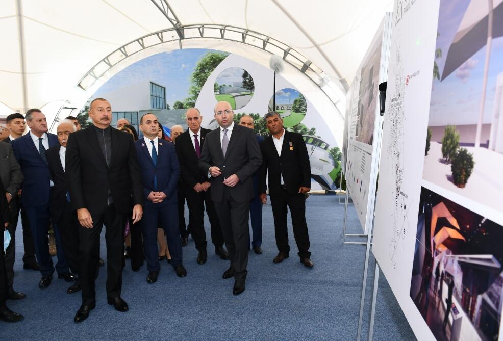 Президент Ильхам Алиев заложил фундамент Джебраильского мемориального комплекса и дал старт восстановлению города Джебраил
