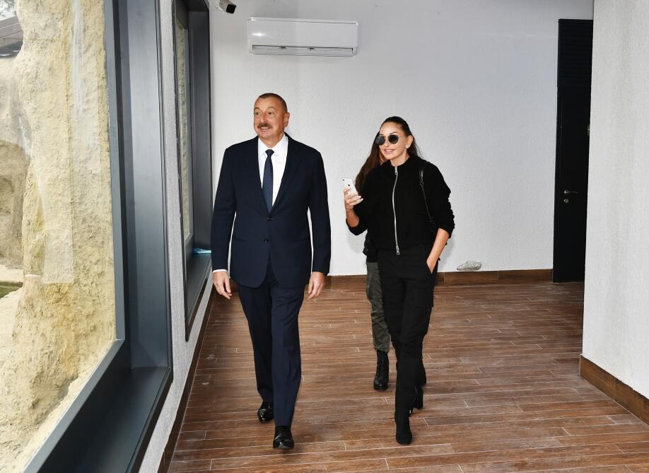 Президент Ильхам Алиев и Первая леди Мехрибан Алиева приняли участие в открытии после реконструкции Бакинского зоологического парка