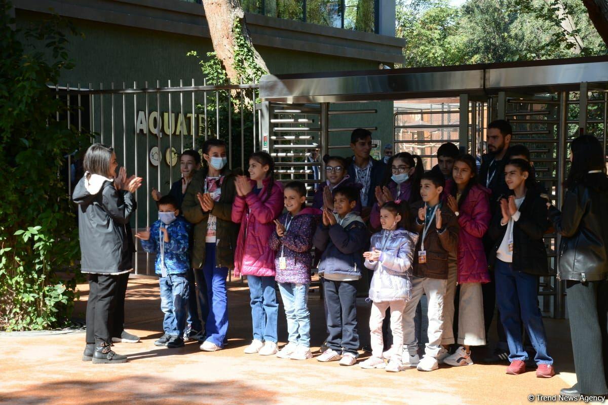 Первыми посетителями Бакинского зоопарка стали дети шехидов и воспитанники детдомов