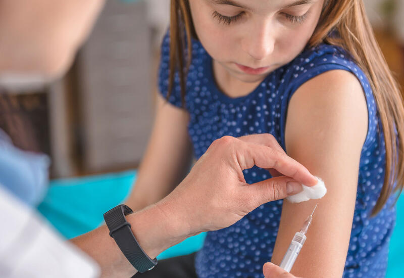 Детскую вакцину от коронавируса в России могут назвать «Спутник М»