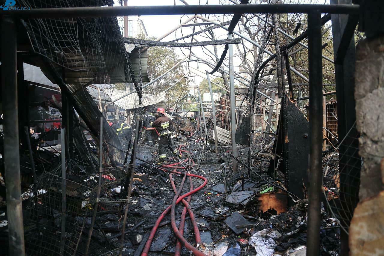 Сгоревшие дотла объекты в Баку