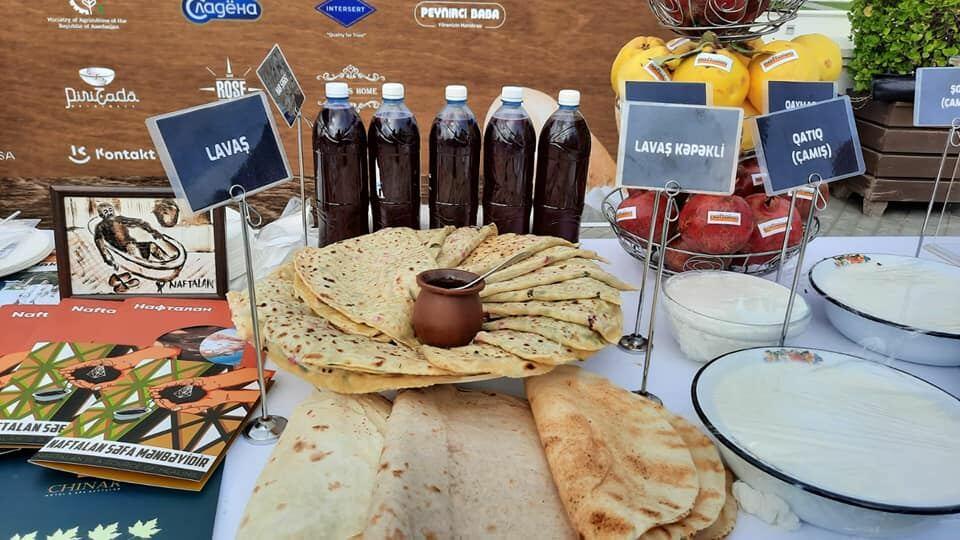 На Каспийском берегу Баку прошел Международный фестиваль хлеба