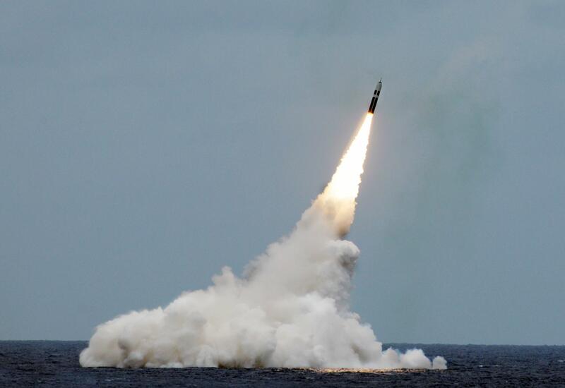 Военные США атаковали беспилотные катера и противокорабельные ракеты хуситов