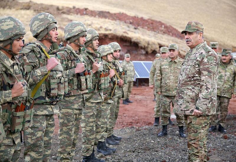 Закир Гасанов осмотрел боевые позиции в Кяльбаджаре и Лачине