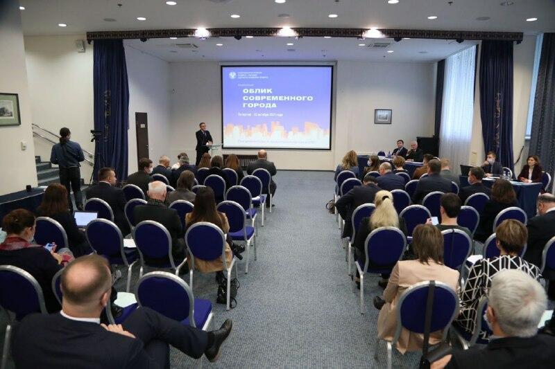 Депутат Эмин Гаджиев рассказал парламентариям СНГ на конференции в Санкт-Петербурге о восстановлении Карабахского и Восточно-Зангезурского экономических районов