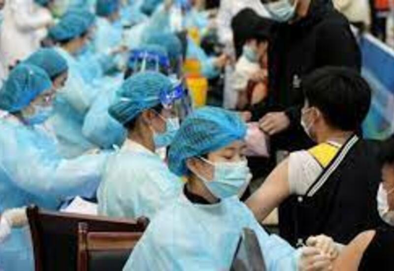 Жителям Китая сделали свыше 2,24 млрд прививок от коронавируса