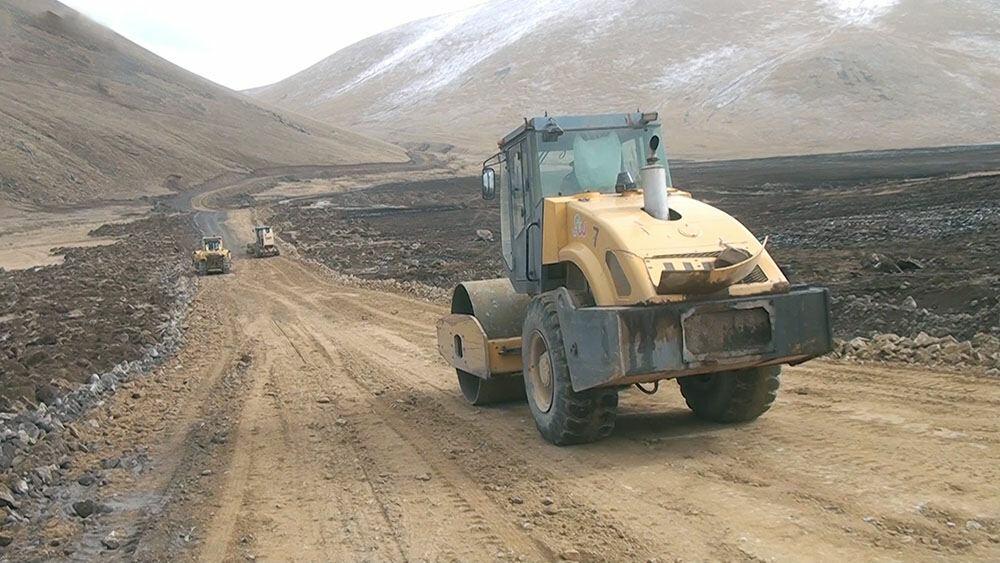 В Карабахе продолжаются инженерные работы