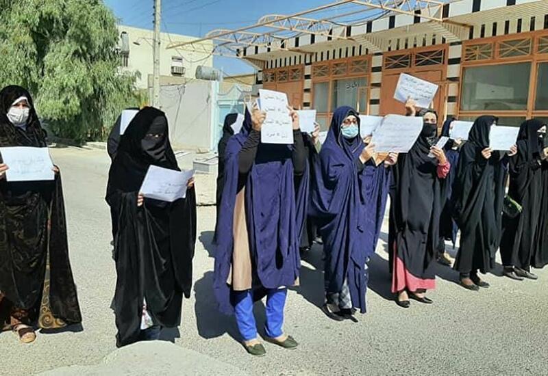 Женщины в Кабуле проводят демонстрацию, требуя соблюдения их прав
