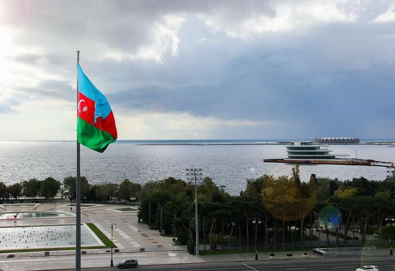 В Баку начался Саммит по инвестициям и культуре Азербайджана