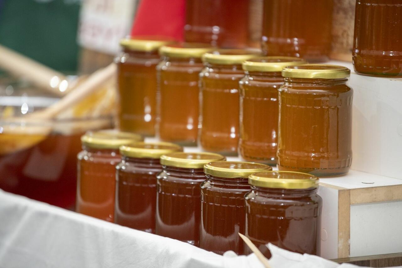 Какой мед покупали больше всего на бакинской ярмарке?