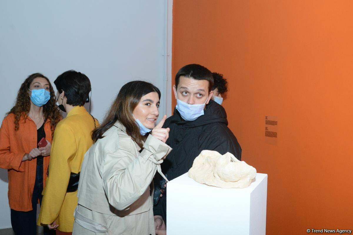 YARAT представил "Город Солнца" – азербайджанские художники исследуют концепцию надежды
