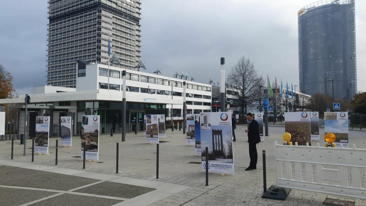 Перед штаб-квартирой ООН в Бонне состоялась фотовыставка в честь Дня Победы
