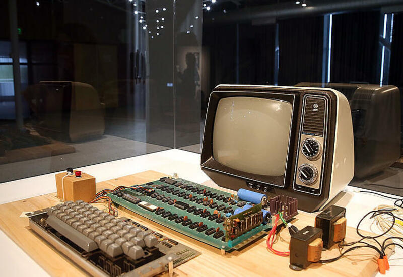 Первый компьютер Apple ушел с молотка за 400 тысяч долларов