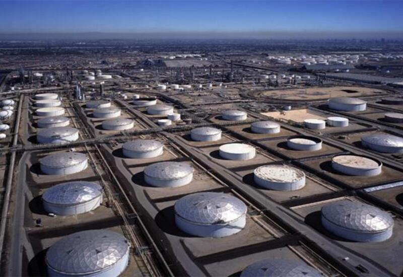Запасы нефти в США выросли на 1 млн баррелей за неделю
