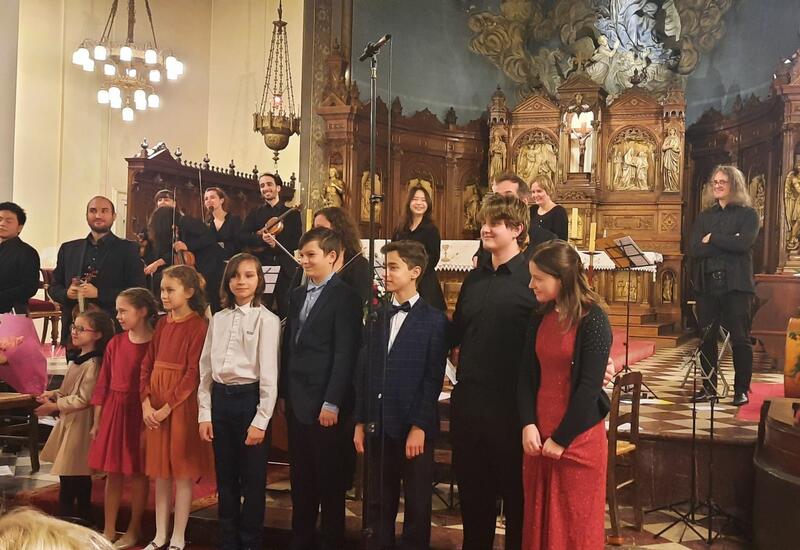 6-летняя азербайджанка стала победительницей международного фестиваля во Франции