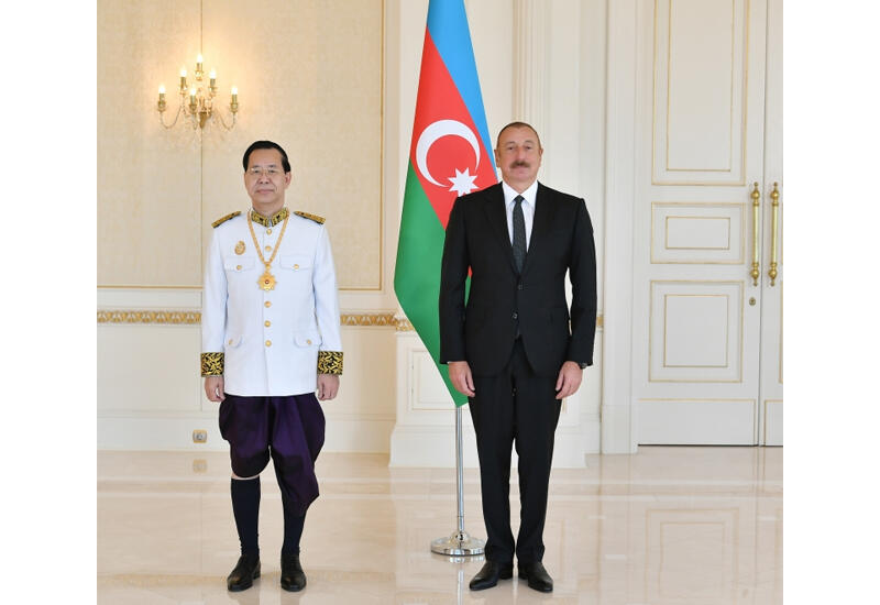 Президент Ильхам Алиев принял верительные грамоты новоназначенного посла Камбоджи в Азербайджане