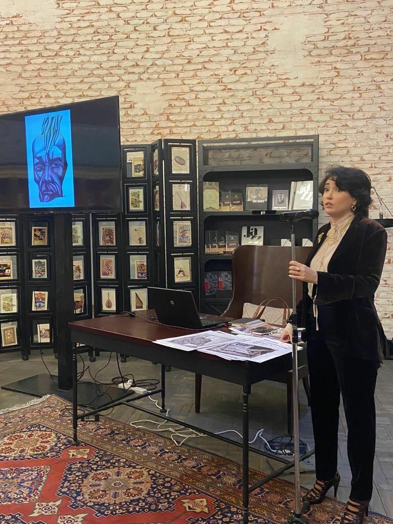В Баку представлены уникальные произведения московского коллекционера