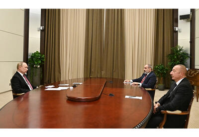 В Сочи состоялась трехсторонняя встреча между Президентом России Владимиром Путиным, Президентом Азербайджана Ильхамом Алиевым и премьер-министром Армении Николом Пашиняном - ОБНОВЛЕНО - ФОТО - ВИДЕО