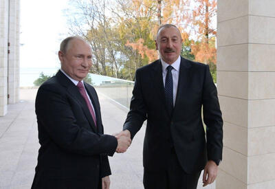 Кадры теплой встречи Президента Ильхама Алиева Президентом Владимиром Путиным в Сочи - ВИДЕО