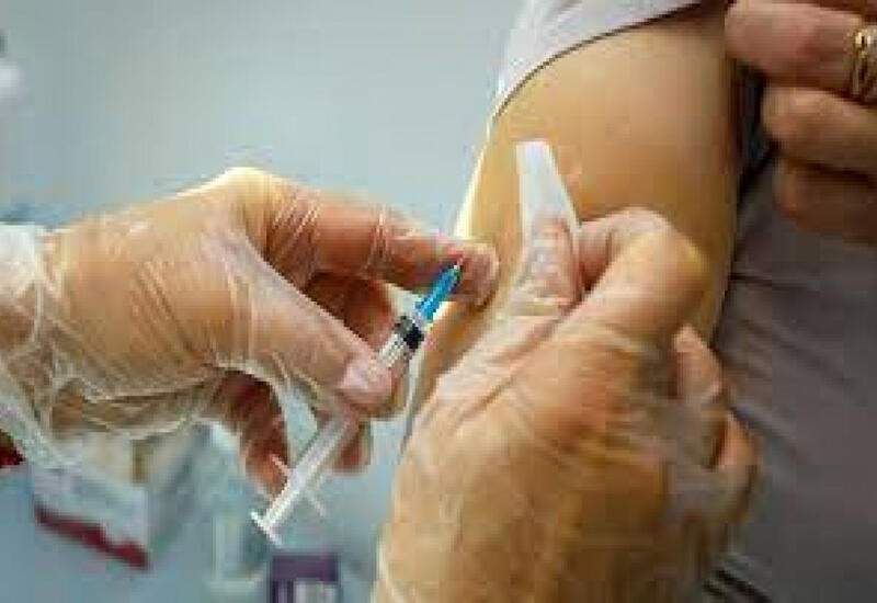 ВОЗ призвала увеличить масштабы вакцинации от ковида из-за появления нового штамма